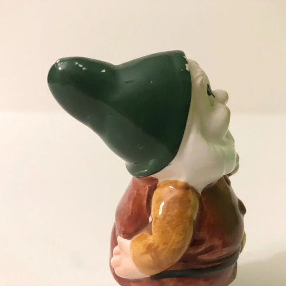 Vintage  Disney Snow White Happy Dwarf Green Hat Figurine 3.5 Inch Tall Japan - Picture 14 of 16